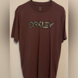 Oakley Regular Fit T-Shirt
